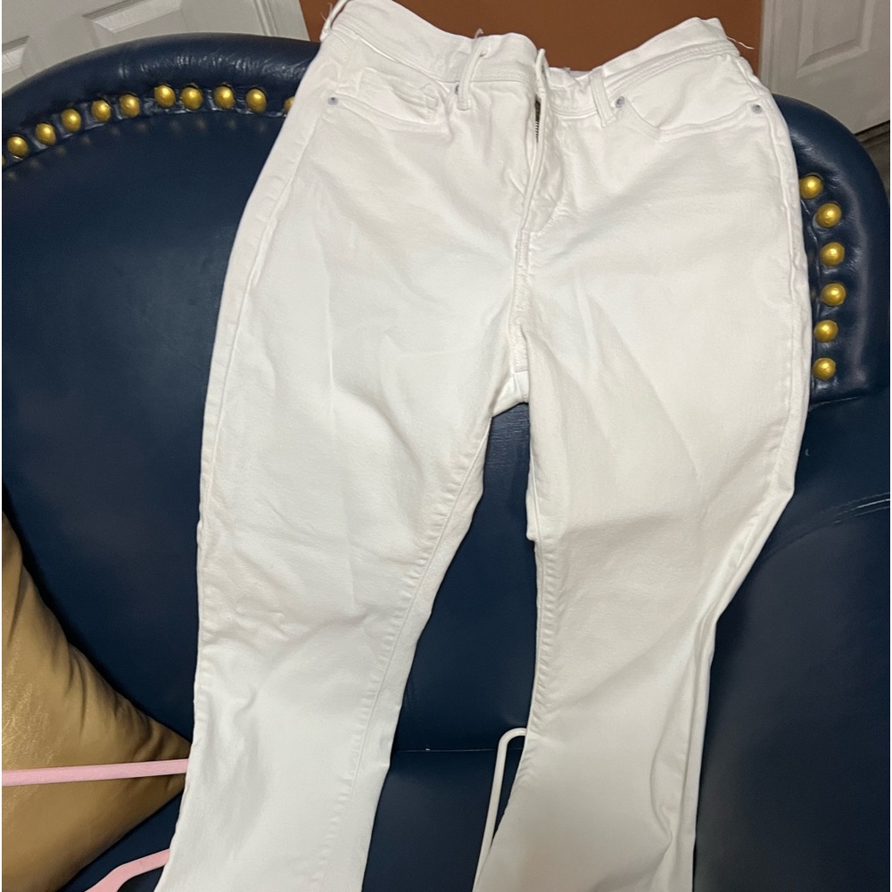 512 White Levi’s